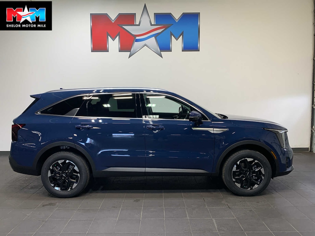 New 2026 Kia Sorento S SUV