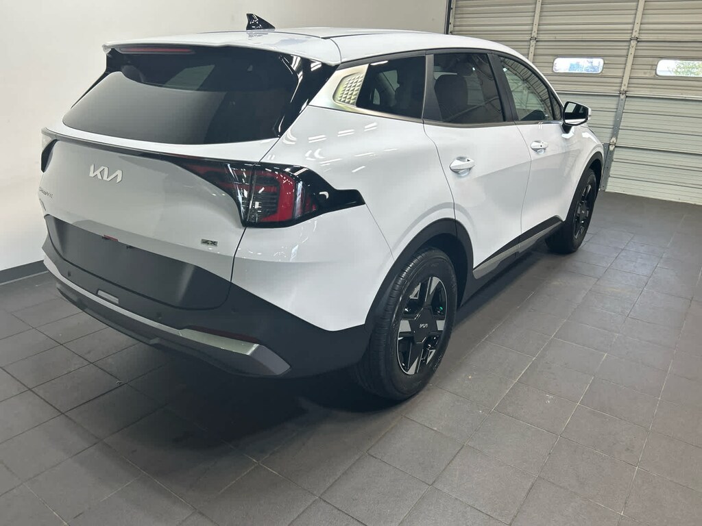 New 2026 Kia Sportage LX SUV
