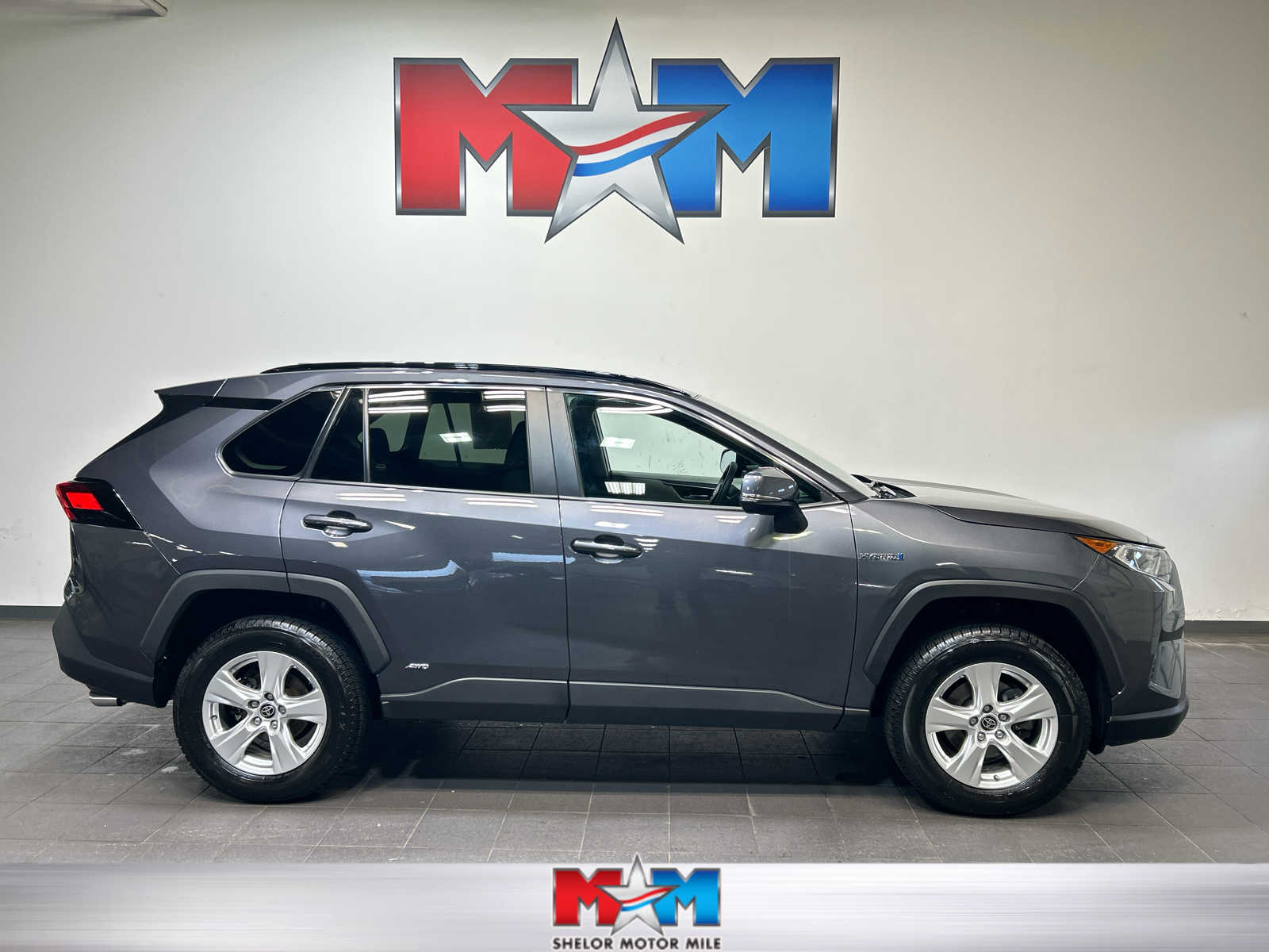 2021 Toyota RAV4 Hybrid XLE AWD's photo
