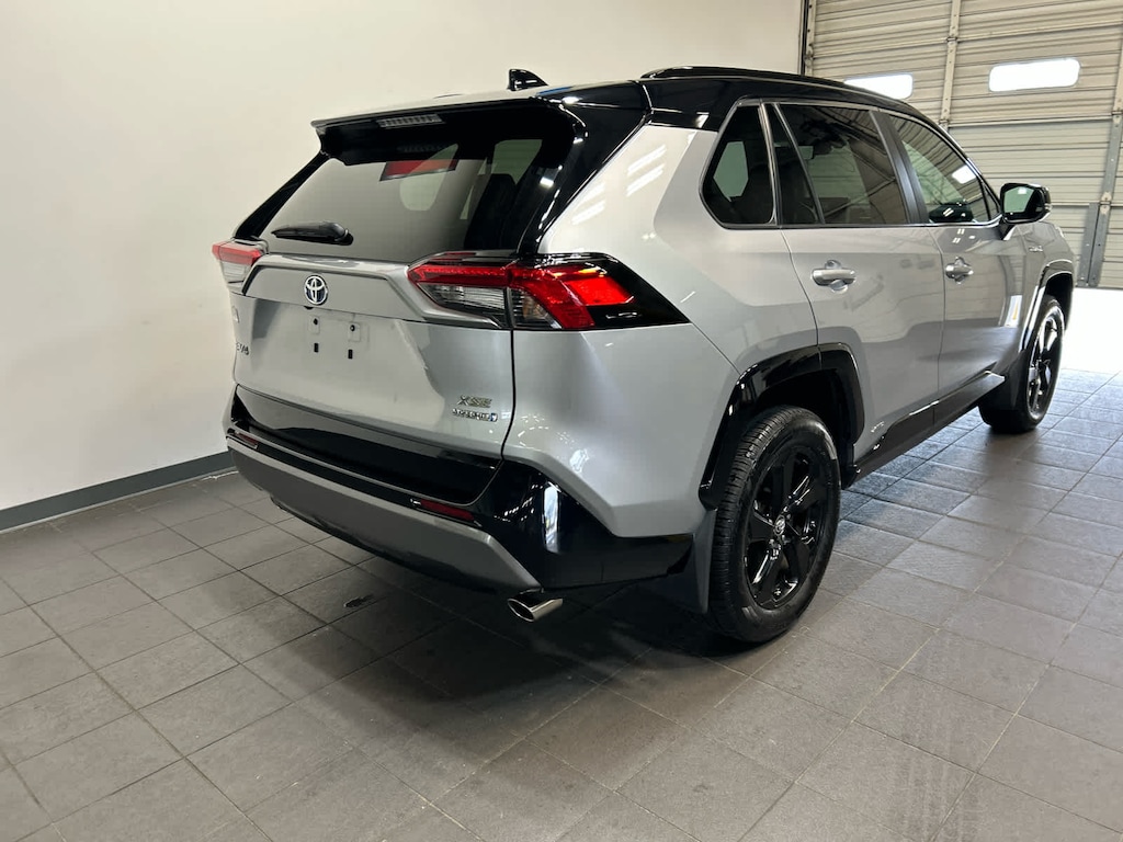Used 2020 Toyota RAV4 Hybrid XSE SUV