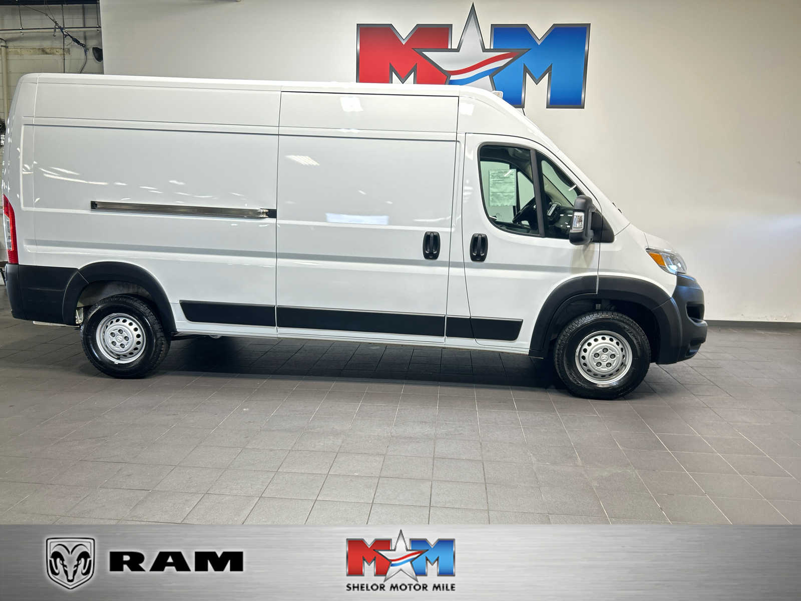 2025 RAM ProMaster Cargo Van