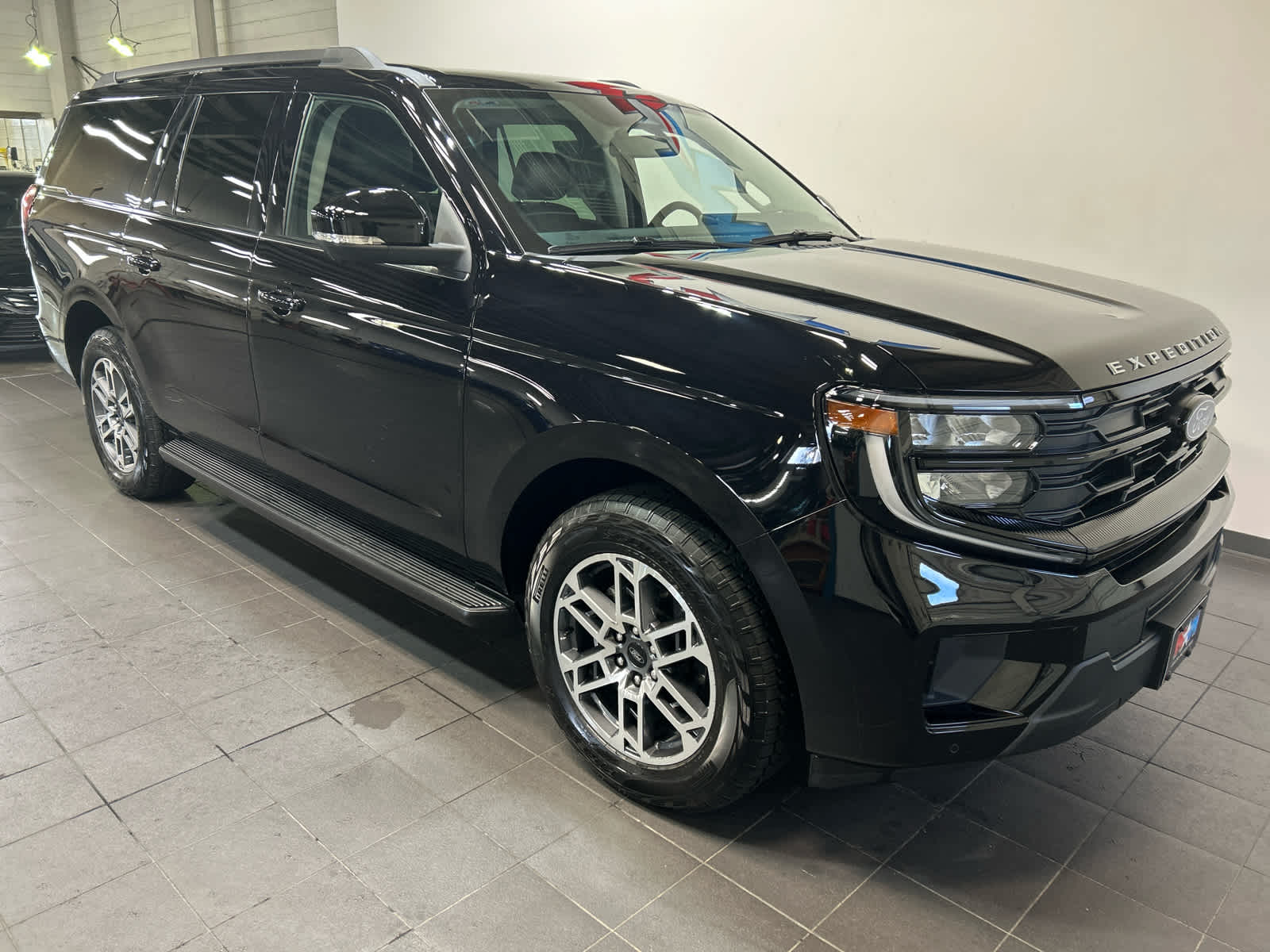 1FMJK1J85TEA10163