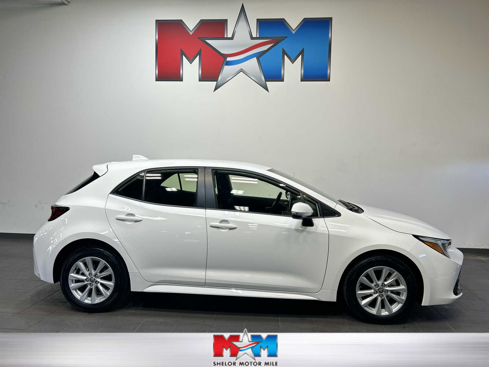 2024 Toyota Corolla SE CVT's photo