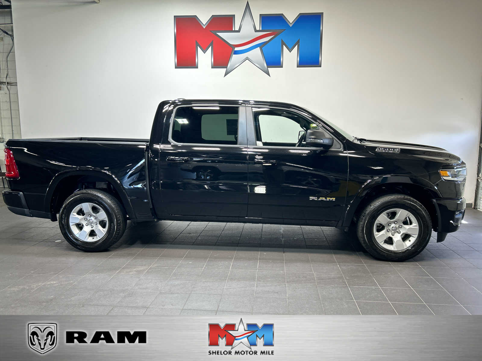 2025 RAM 1500 Pickup