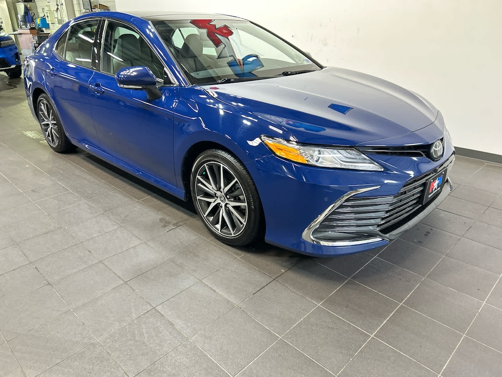 Used 2023 Toyota Camry XLE Sedan