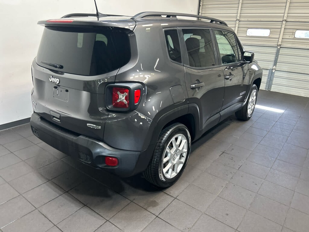 Used 2020 Jeep Renegade Latitude 4x4 SUV