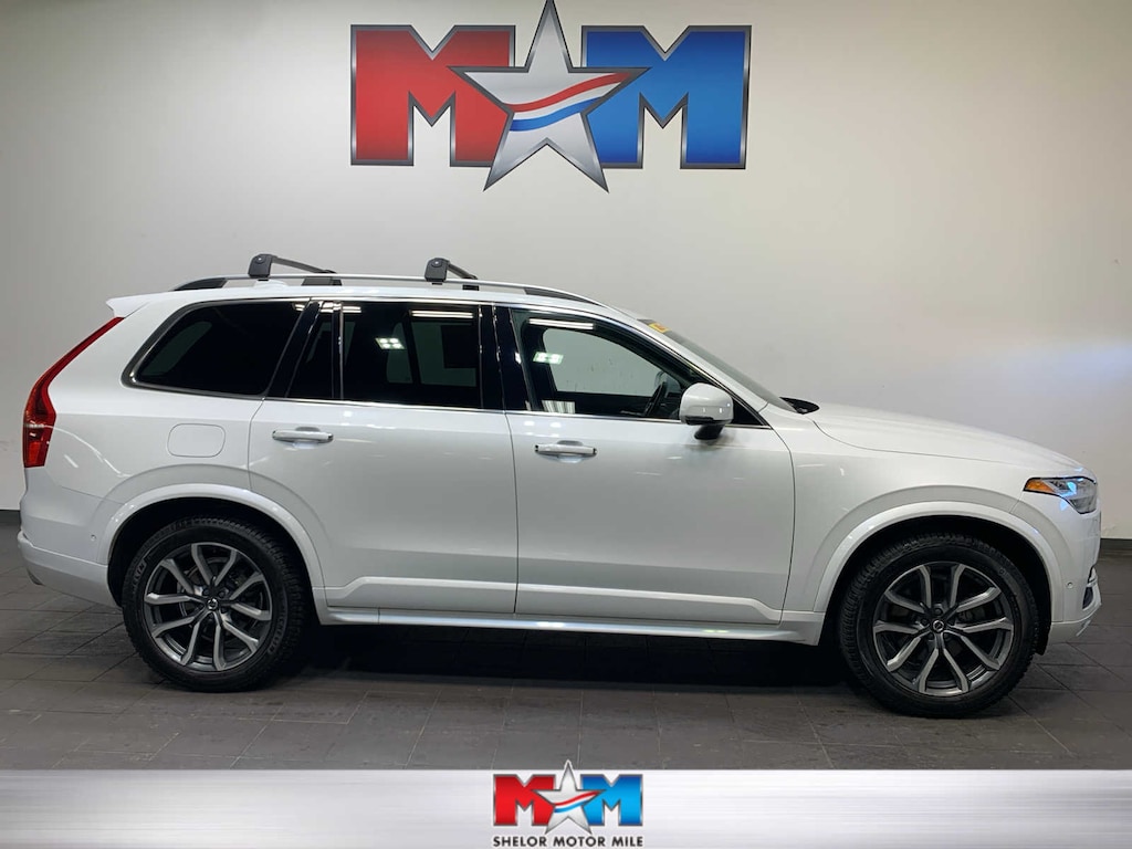 Used 2019 Volvo XC90 T6 Momentum SUV