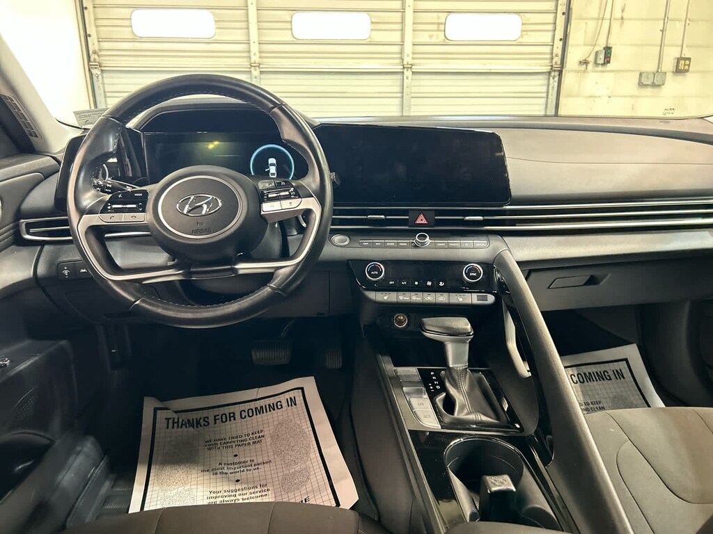 Used 2023 Hyundai Elantra SEL Sedan