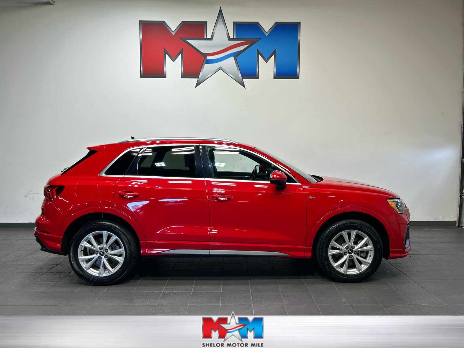 2022 Audi Q3 45 TFSI S Line Premium quattro's photo