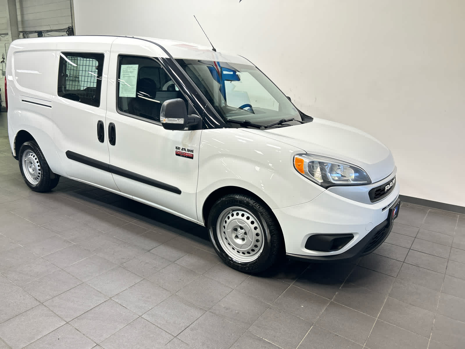 ZFBHRFAB2N6Y31146