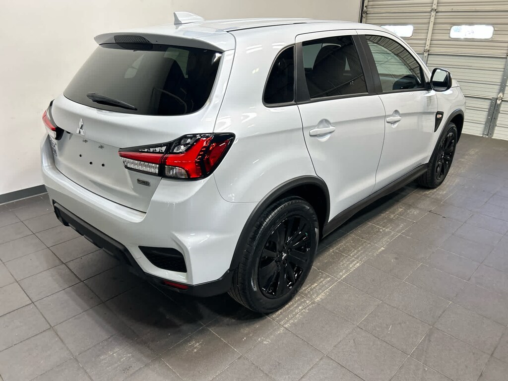 Used 2024 Mitsubishi Outlander Sport 2.0 LE SUV