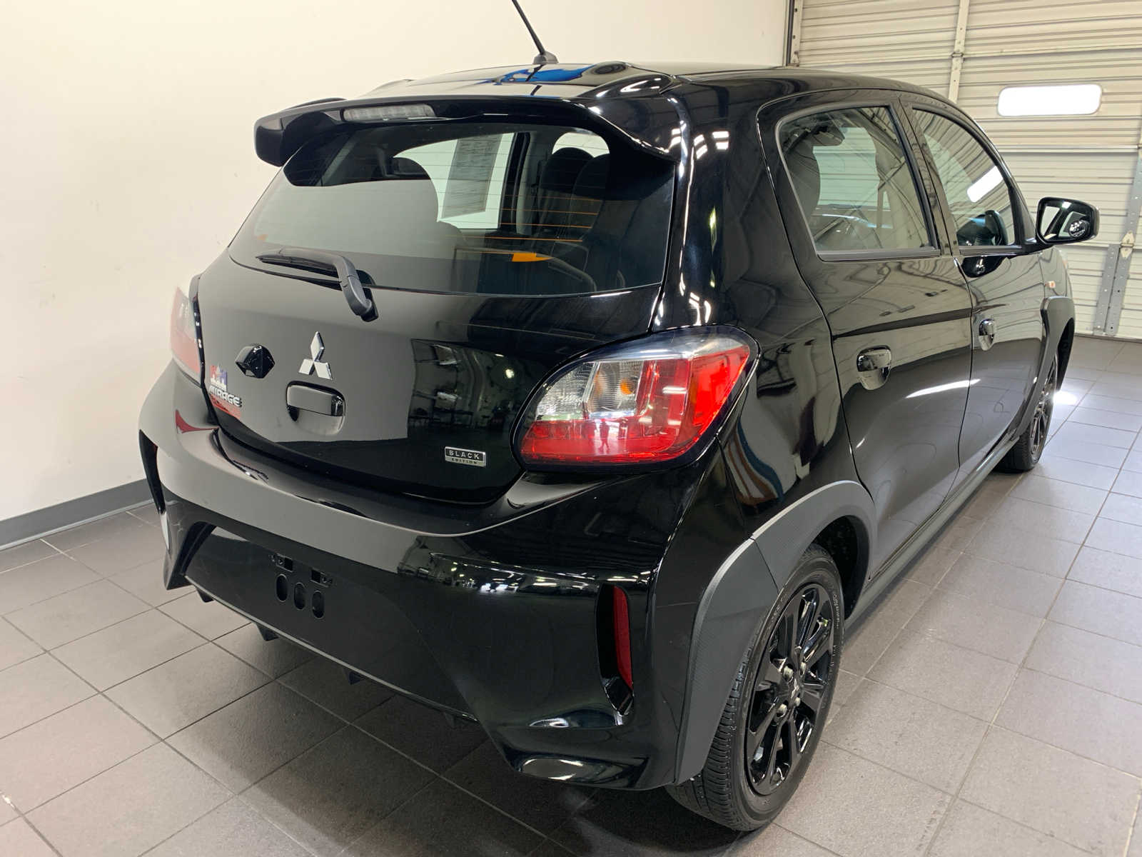 2024 Mitsubishi Mirage Black Edition photo 3