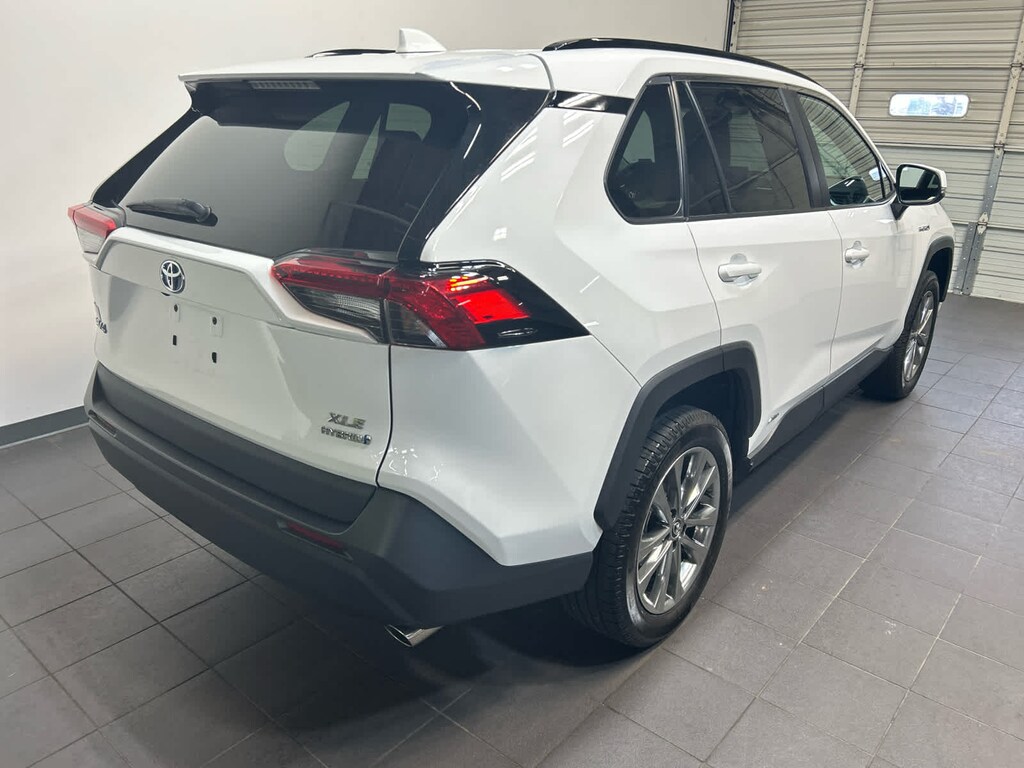 Used 2021 Toyota RAV4 Hybrid XLE SUV