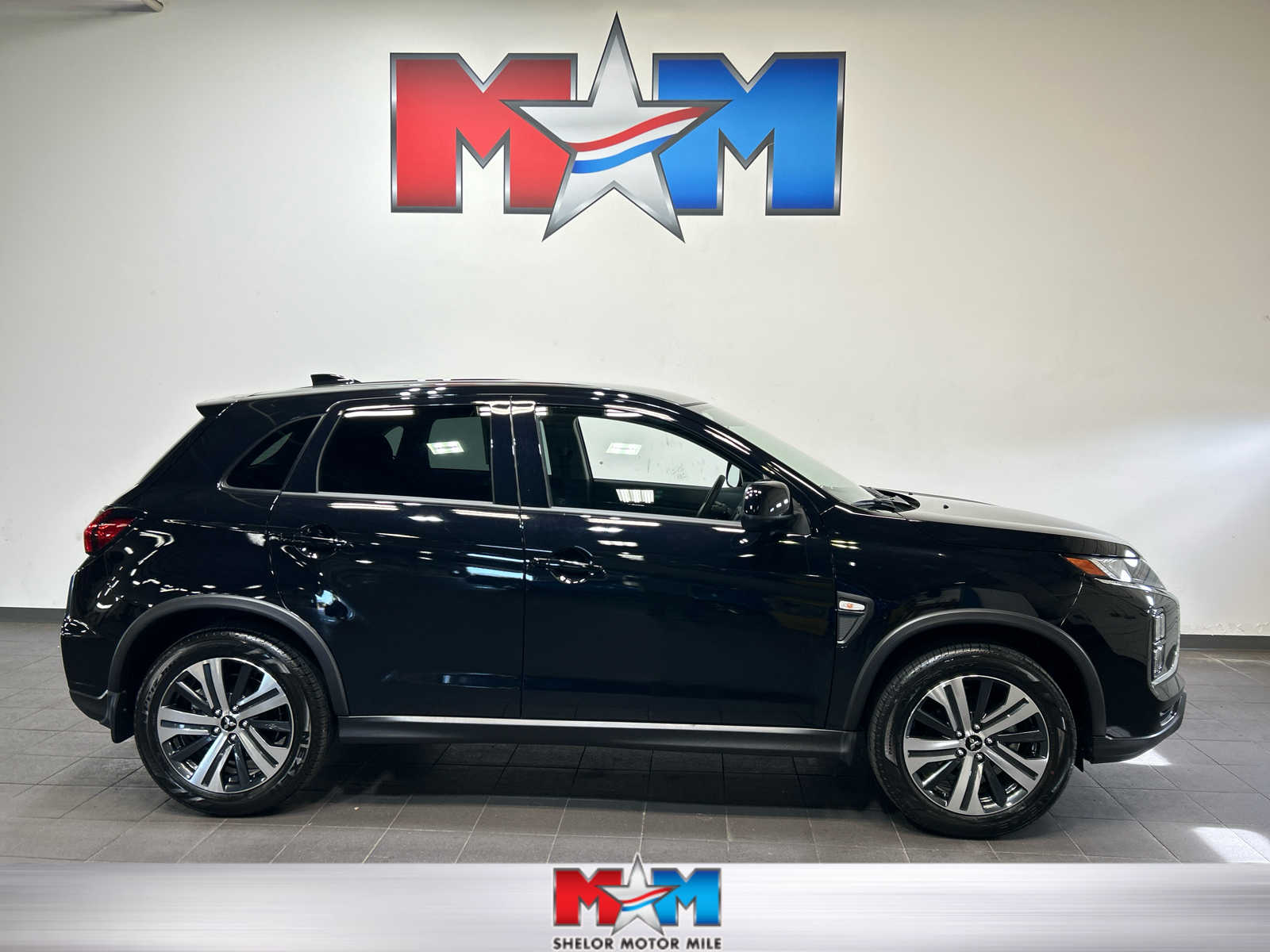2025 Mitsubishi Outlander Sport 2.0 ES AWC CVT's photo