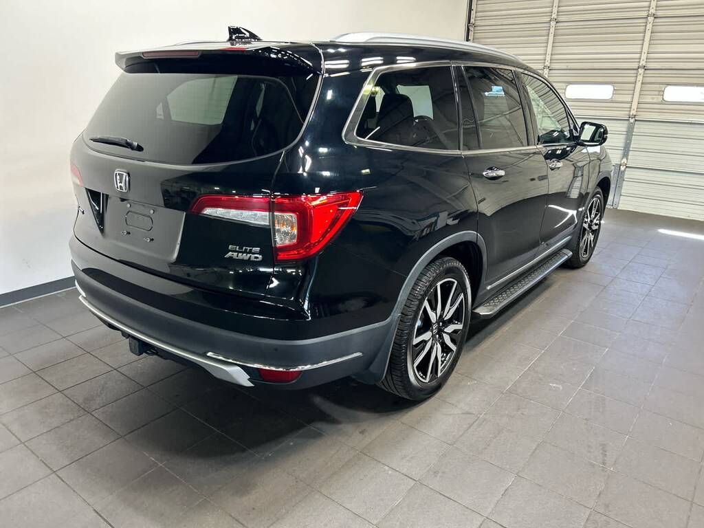 Used 2021 Honda Pilot Elite AWD SUV