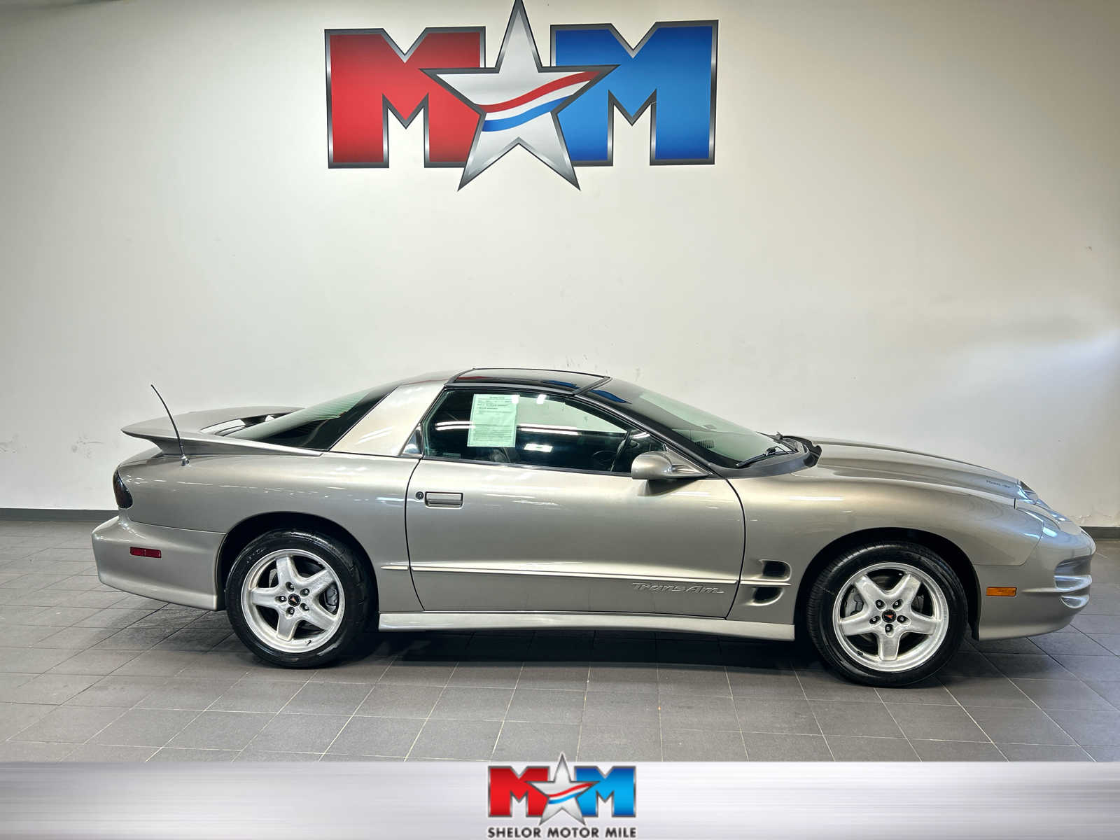 2002 Pontiac Firebird Trans Am's photo