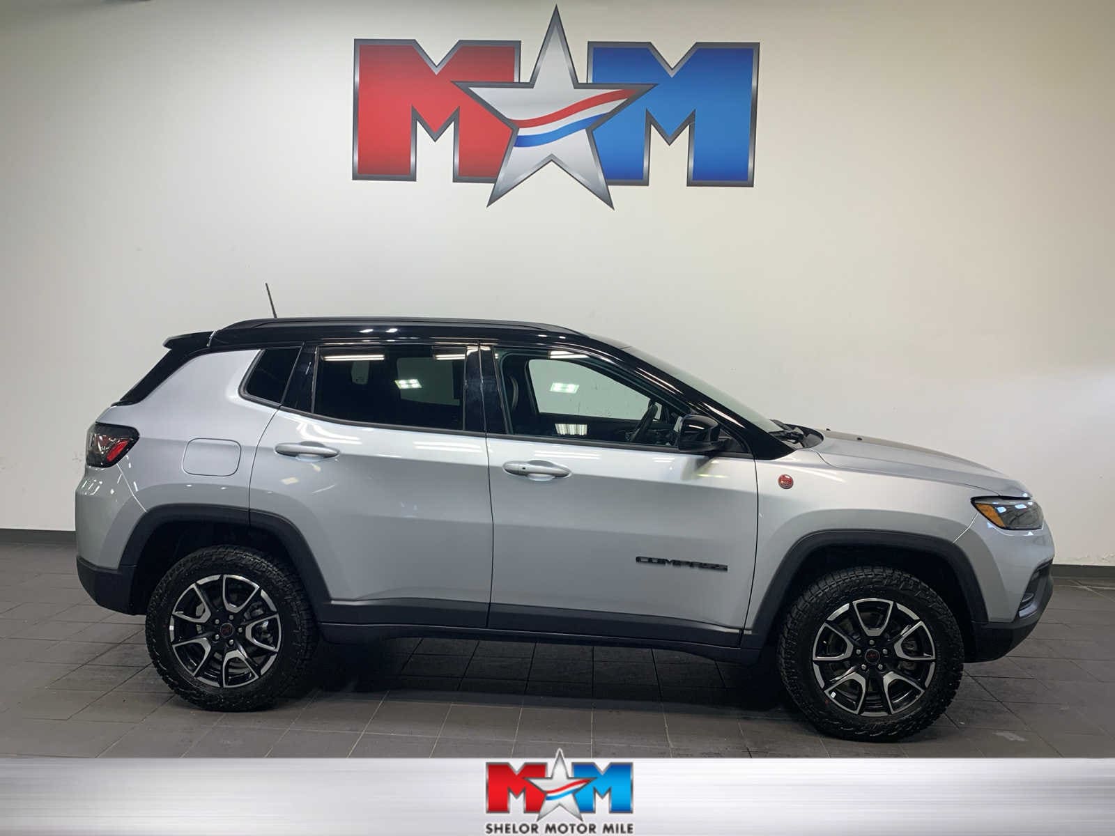 2025 Jeep Compass Trailhawk 4X4's photo