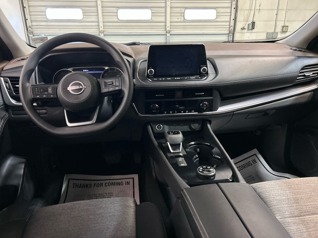 Used 2023 Nissan Rogue SV SUV