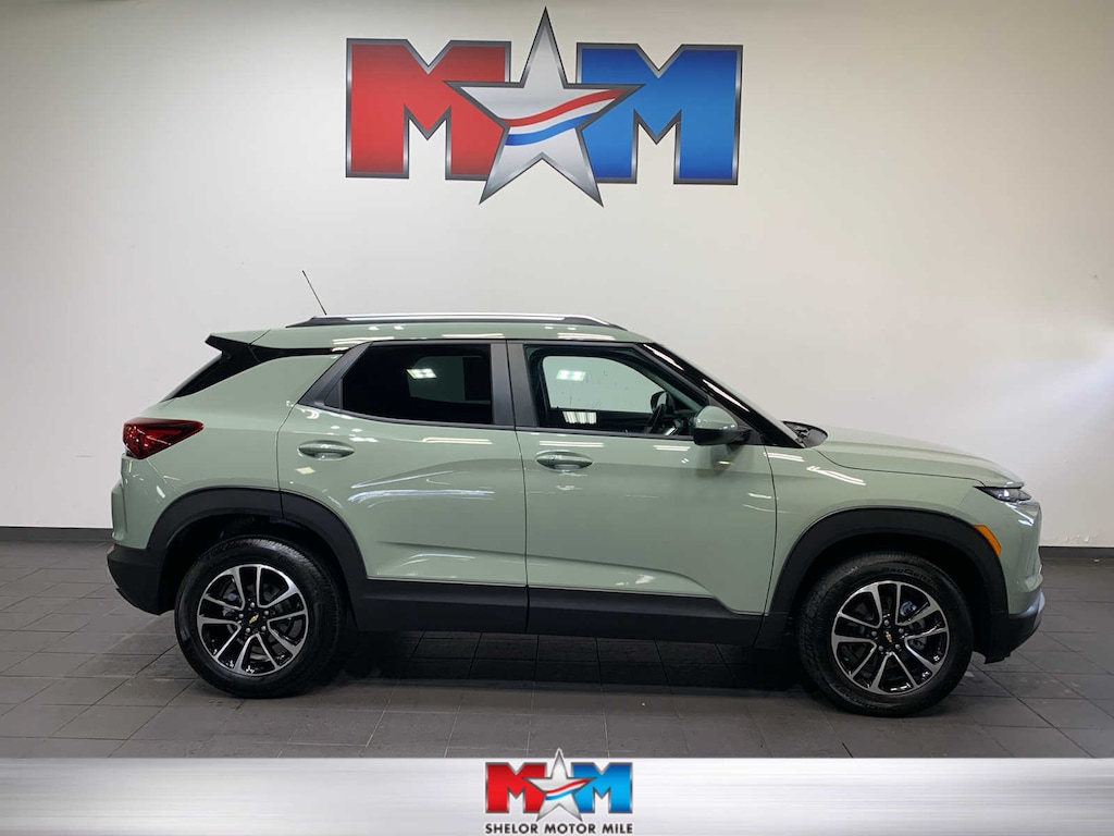 Used 2025 Chevrolet Trailblazer LT SUV