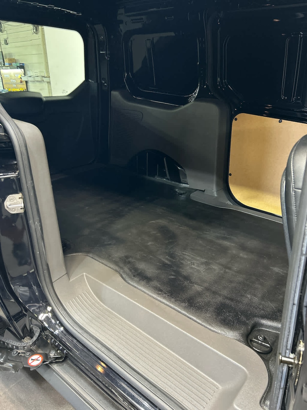Used 2023 Ford Transit Connect XL w/Rear Liftgate Van Cargo Van