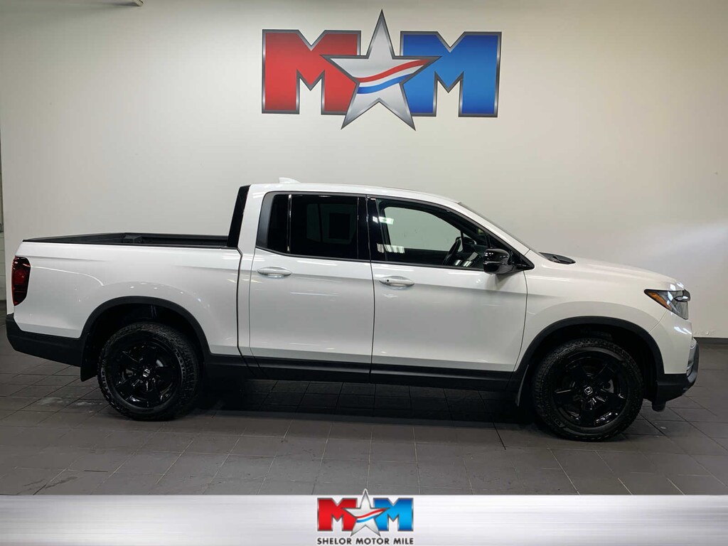 Used 2025 Honda Ridgeline Black Edition Truck Crew Cab