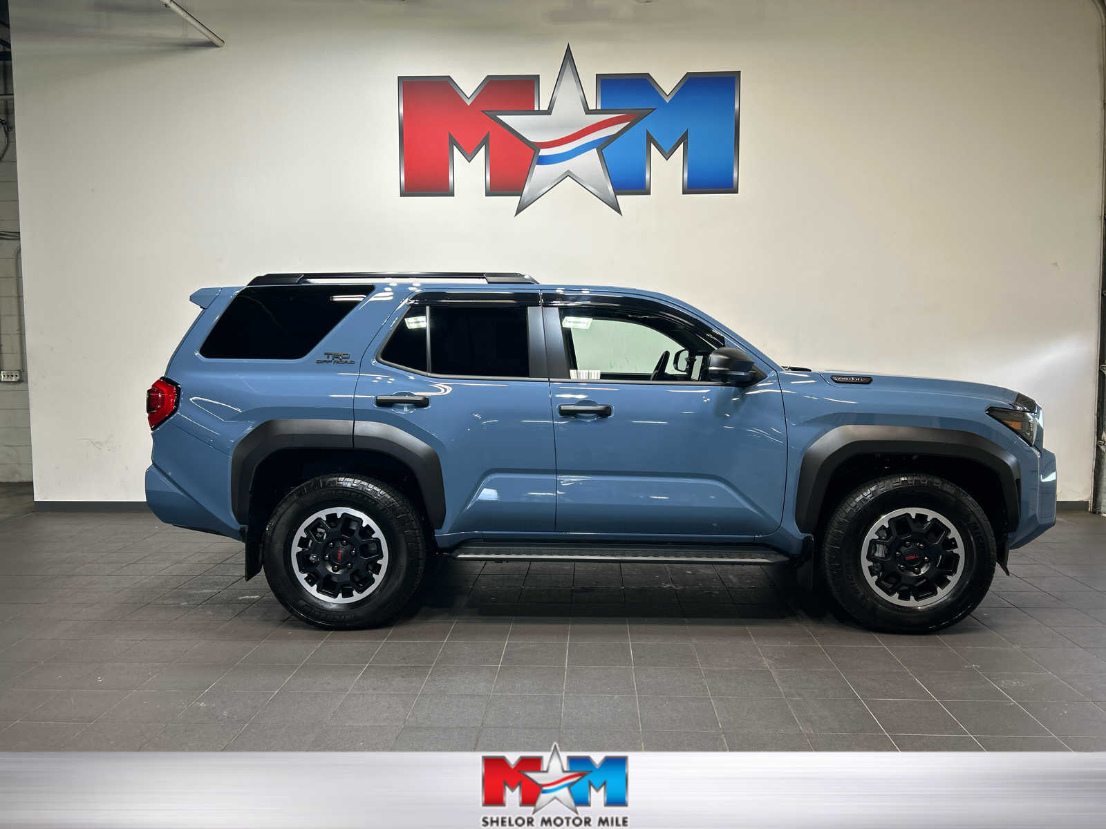 2025 Toyota 4Runner Hybrid TRD Off-Road Prem i-FORCE MAX 4WD's photo