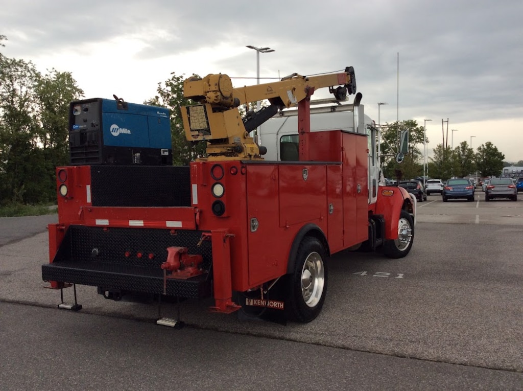 Used 2007 Kenworth T300 Service Truck
