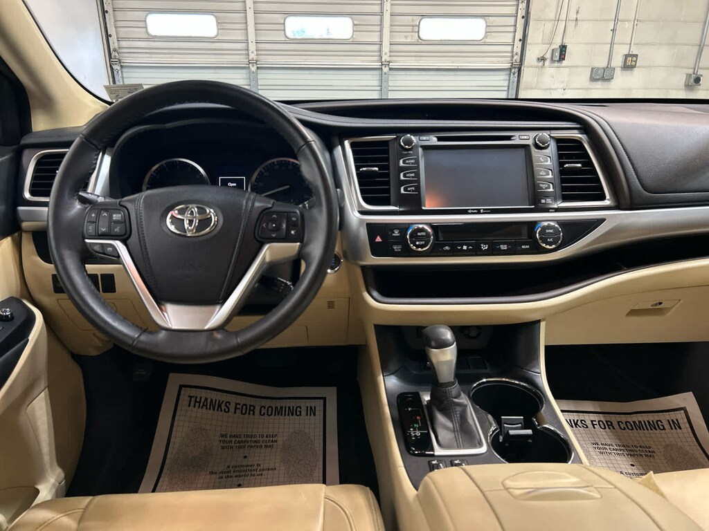 Used 2015 Toyota Highlander XLE V6 SUV