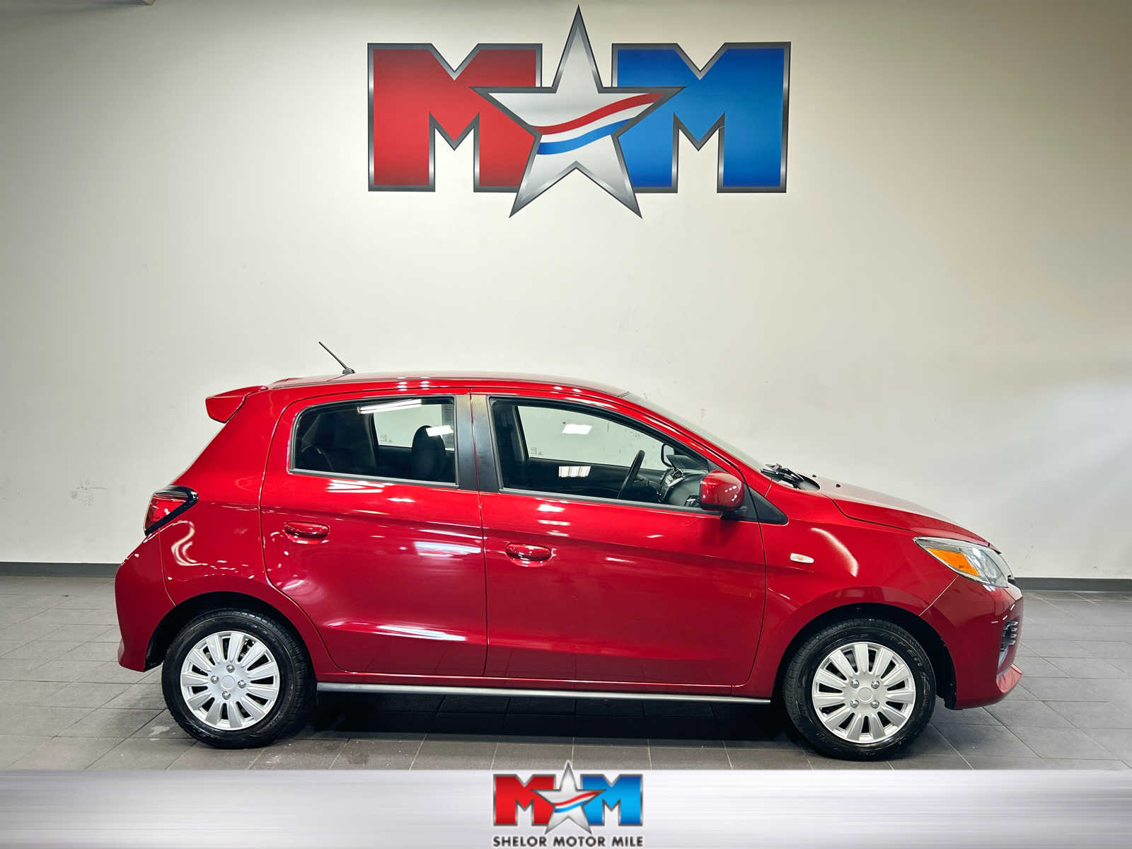 2024 Mitsubishi Mirage ES CVT's photo