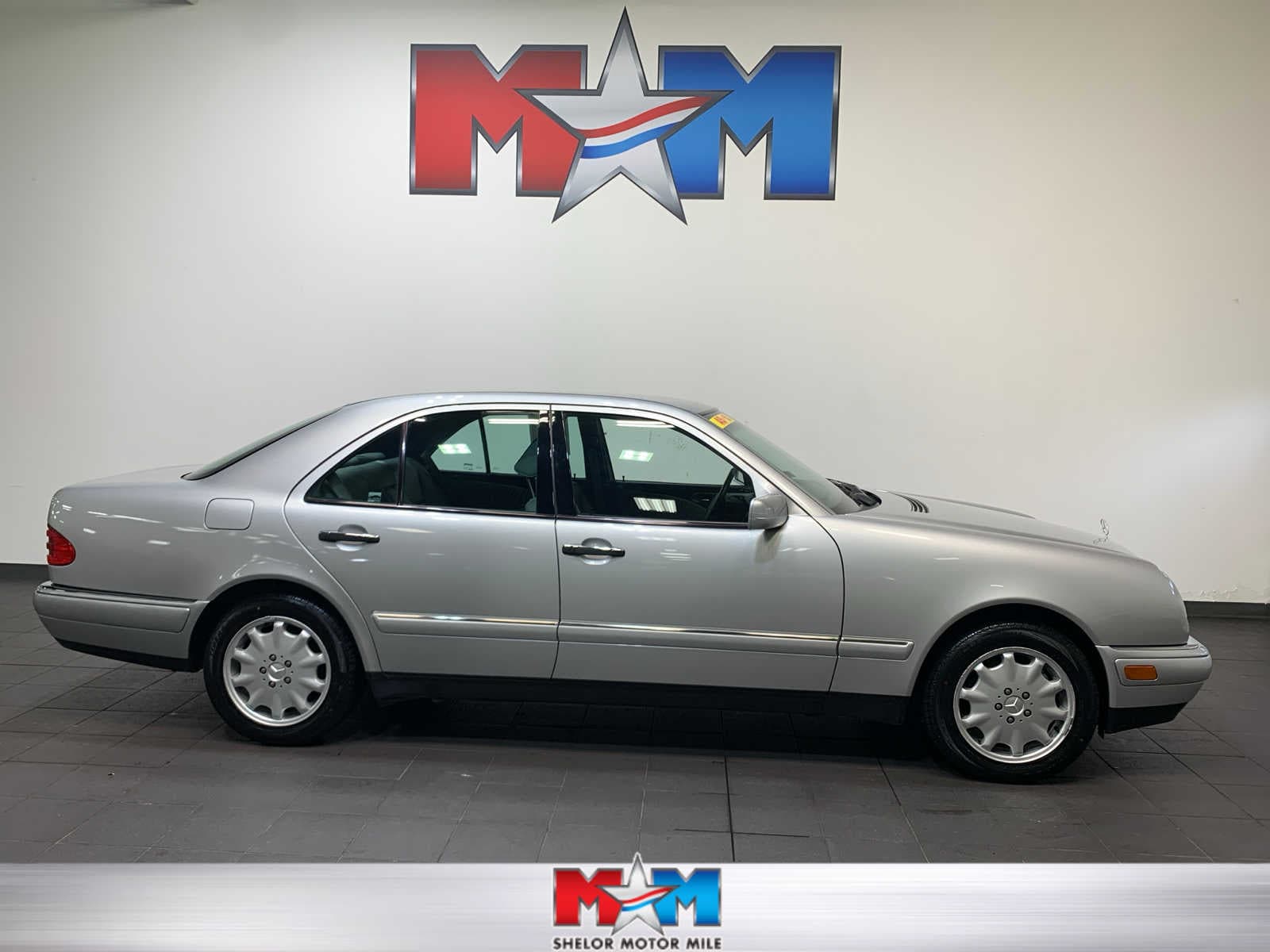 1998 Mercedes-Benz E-Class E 320