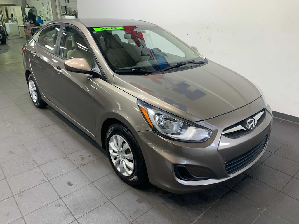 Used 2013 Hyundai Accent GLS Sedan