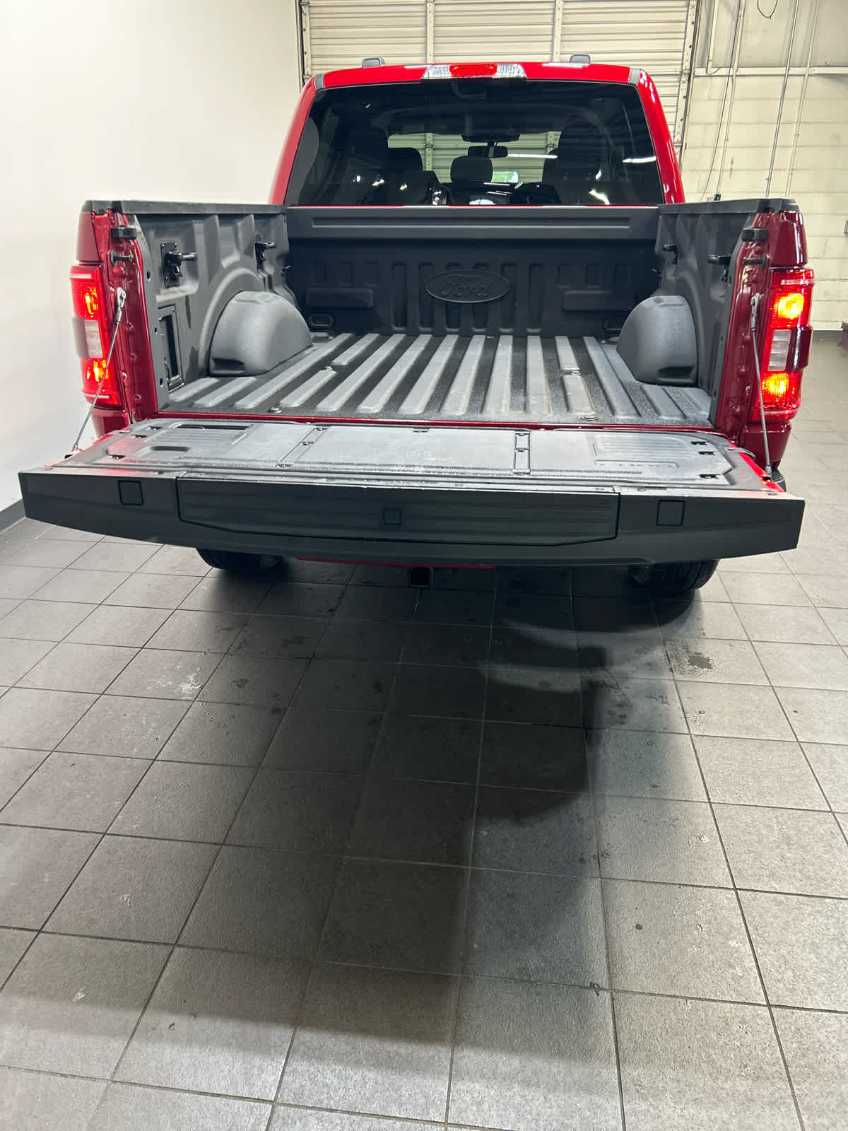 2022 Ford F-150 XLT - Photo 10