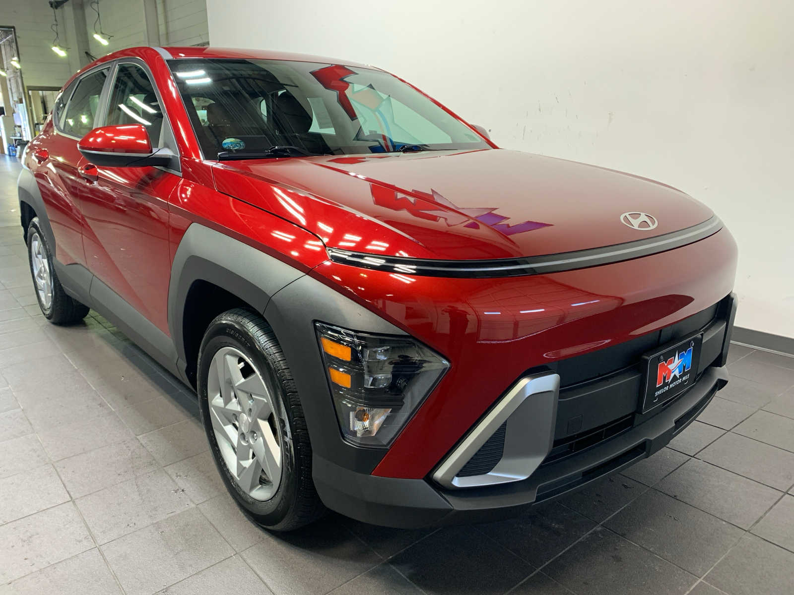 2024 Hyundai Kona SE photo 2