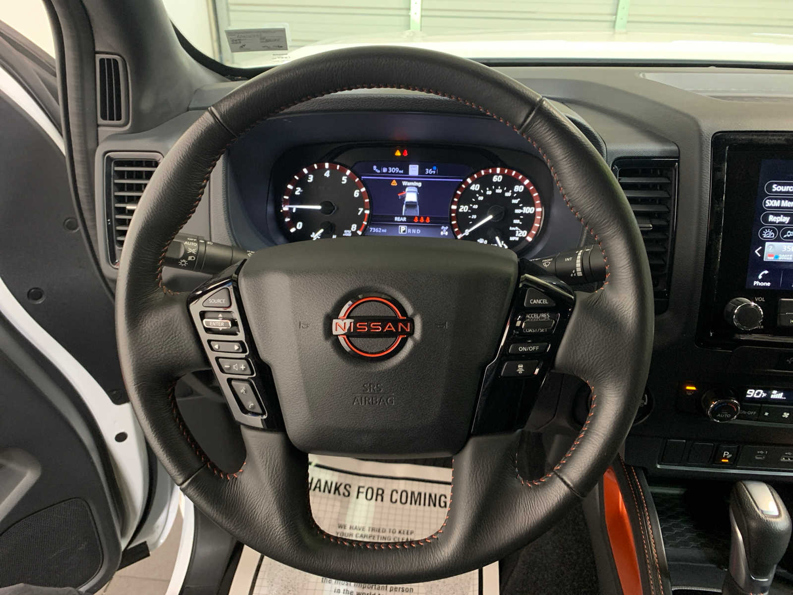 2024 Nissan Frontier PRO-4X - Photo 8