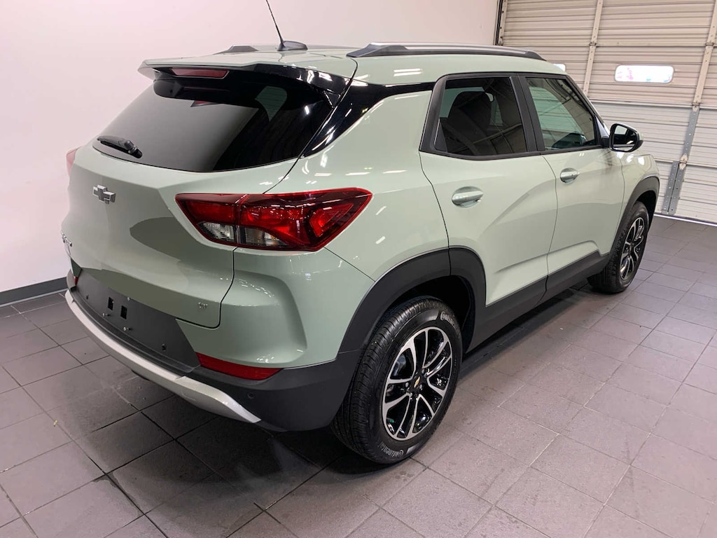 Used 2025 Chevrolet Trailblazer LT SUV