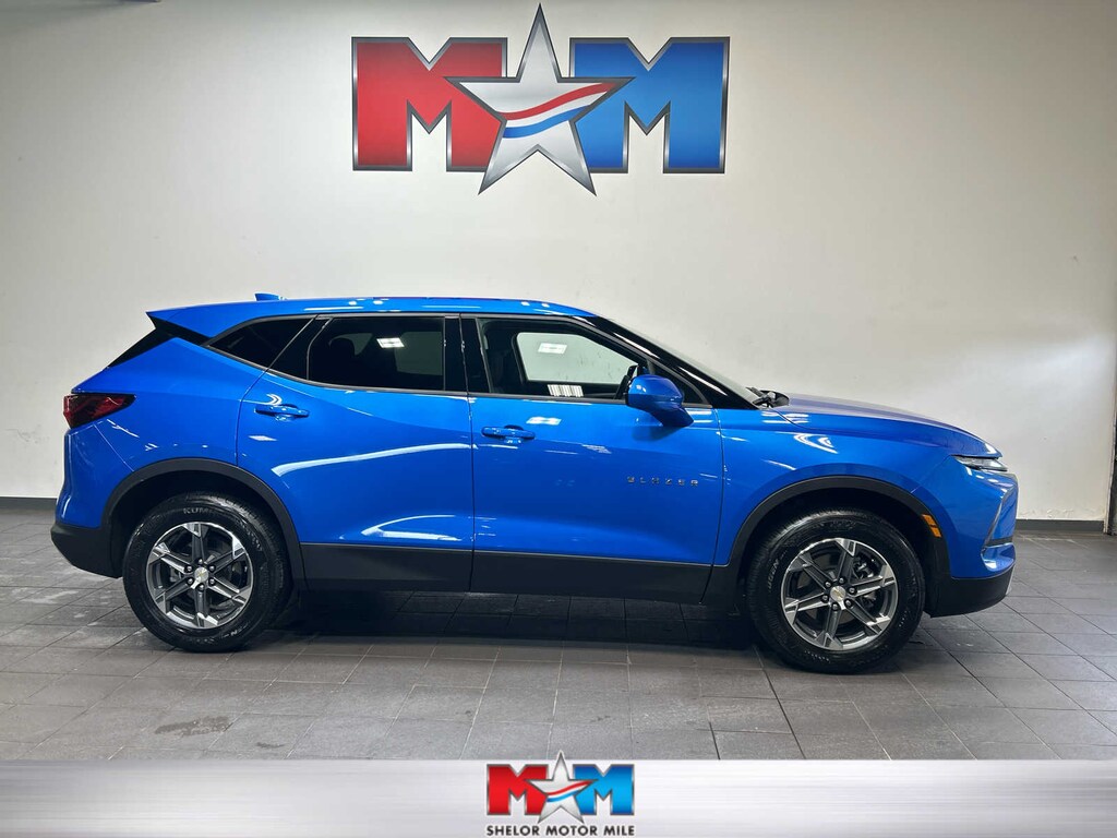 Used 2025 Chevrolet Blazer LT w/2LT SUV