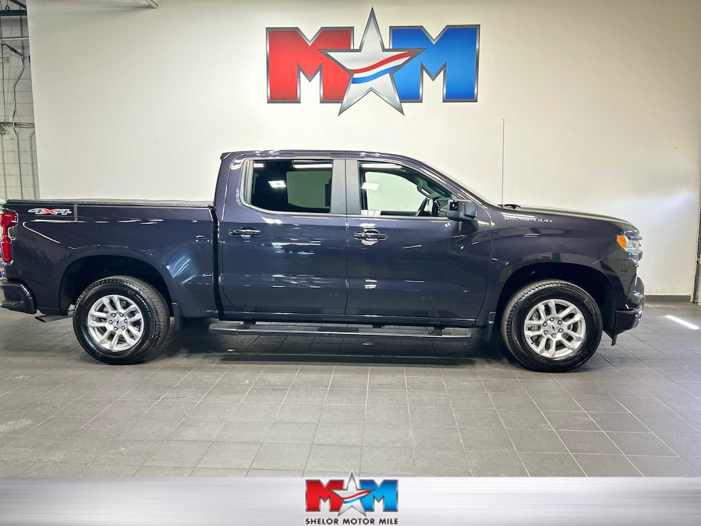 Used 2023 Chevrolet Silverado 1500 RST Truck Crew Cab