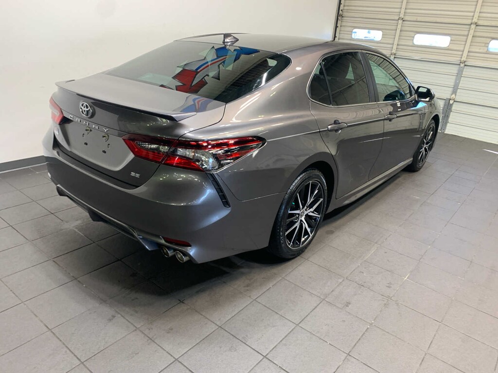 Used 2022 Toyota Camry SE Sedan