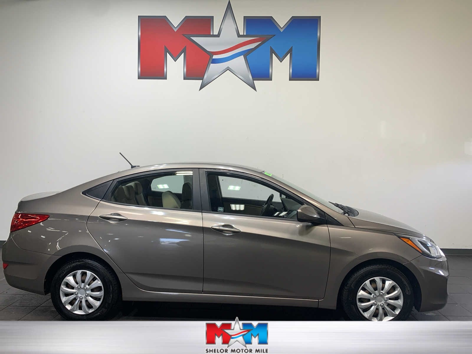 2013 Hyundai Accent GLS