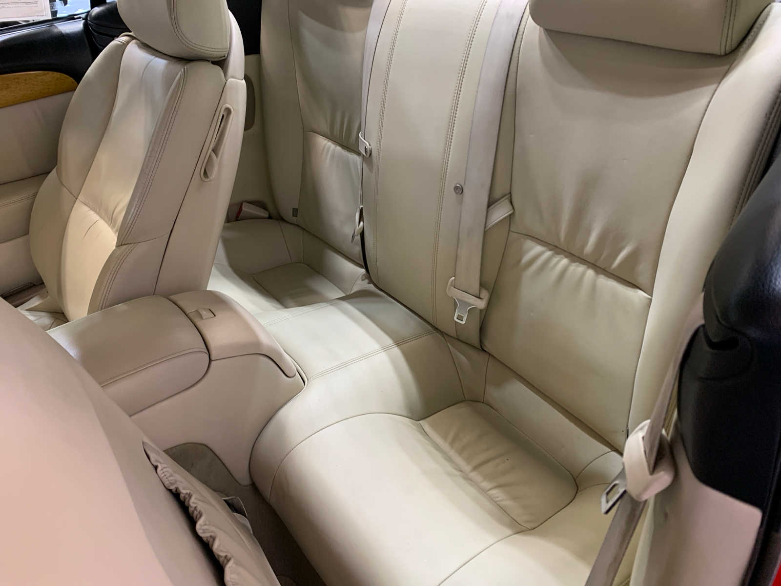 2004 Lexus SC 430 Base photo 4
