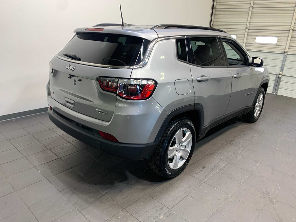 Used 2022 Jeep Compass Latitude SUV