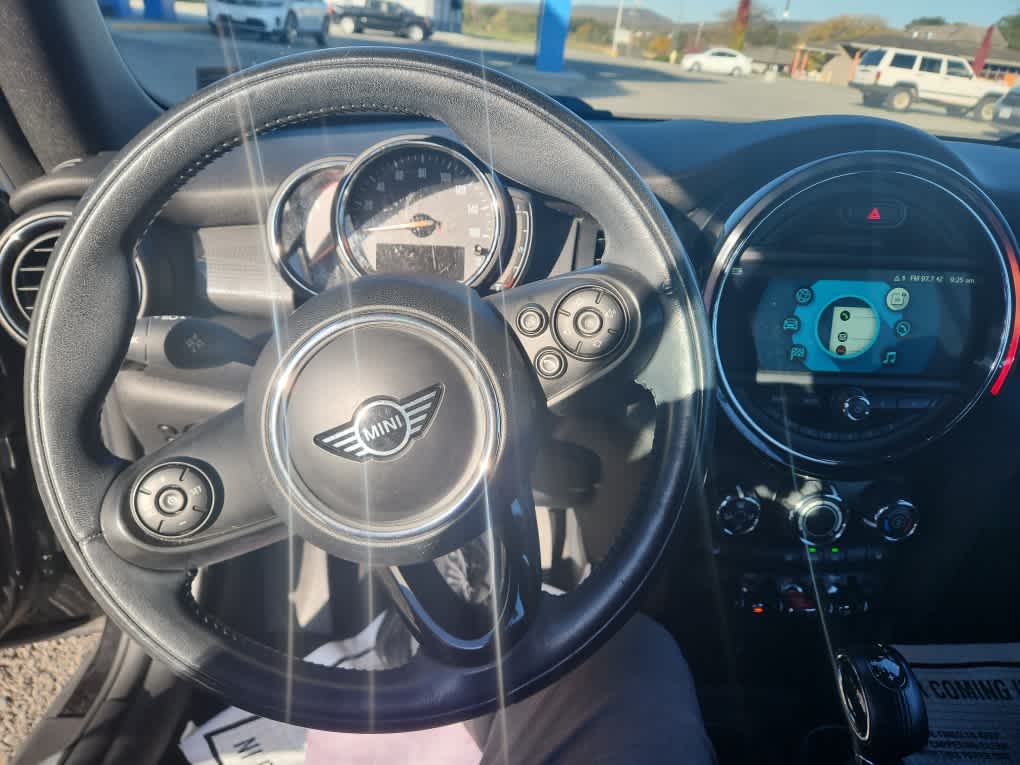 2019 Mini Cooper Convertible photo 4