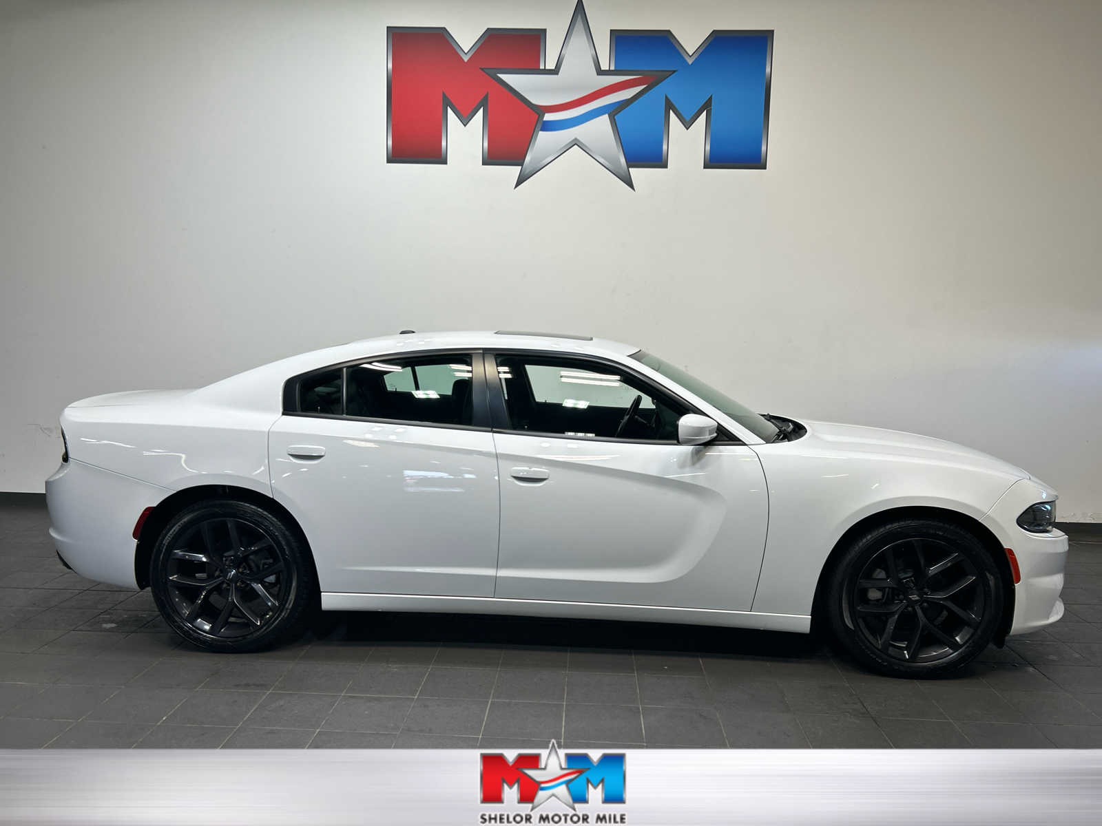2021 Dodge Charger SXT's photo