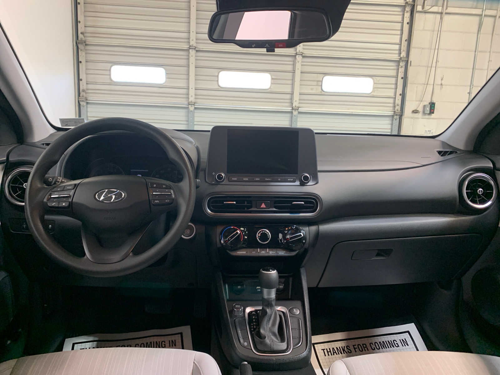 2023 Hyundai Kona SEL photo 4