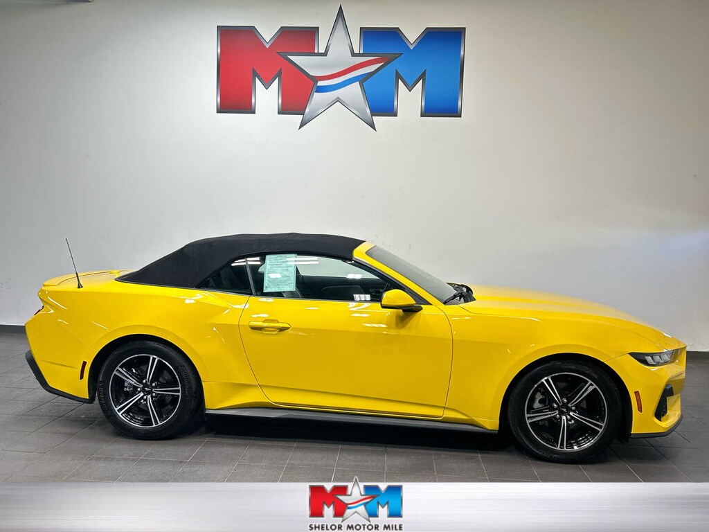 Used 2024 Ford Mustang Convertible