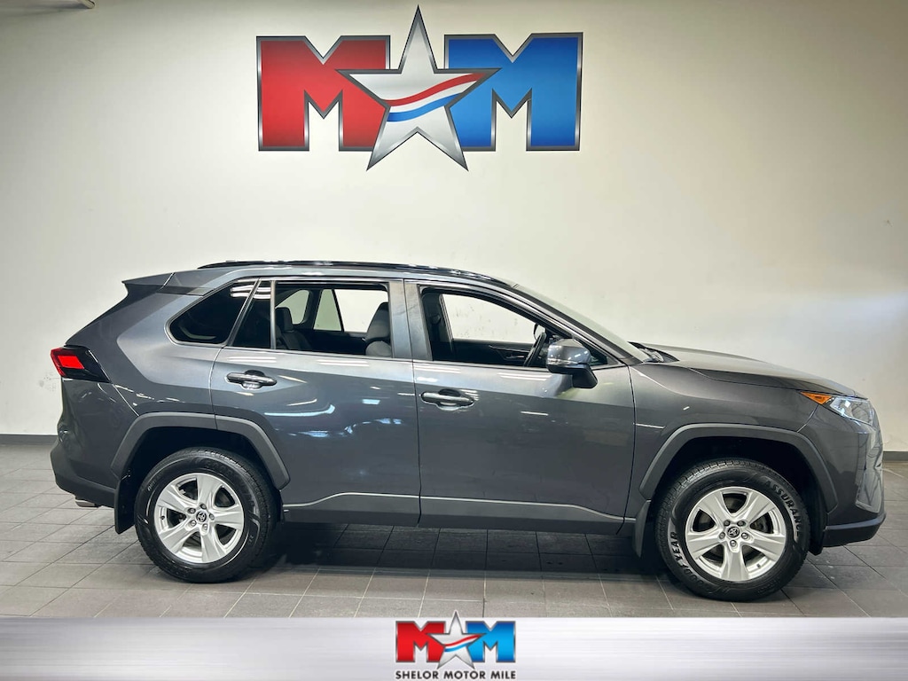 Used 2021 Toyota RAV4 XLE SUV