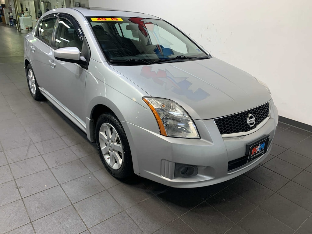 Used 2010 Nissan Sentra 2.0SR Sedan