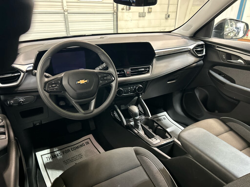 Used 2025 Chevrolet Trailblazer LT SUV