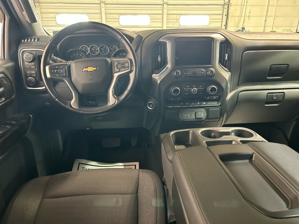 Used 2021 Chevrolet Silverado 1500 LT Truck Crew Cab