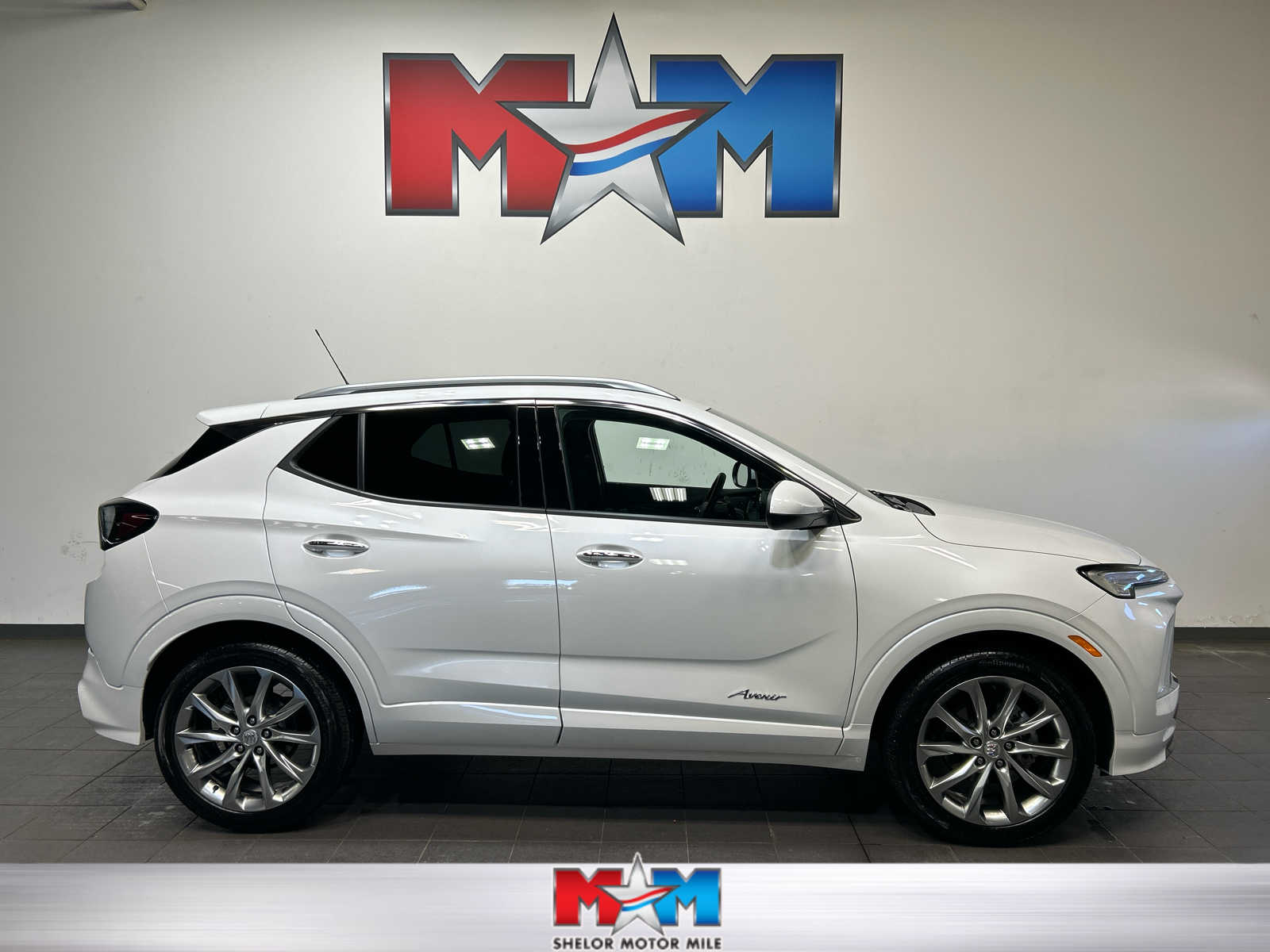 2025 Buick Encore GX Avenir's photo